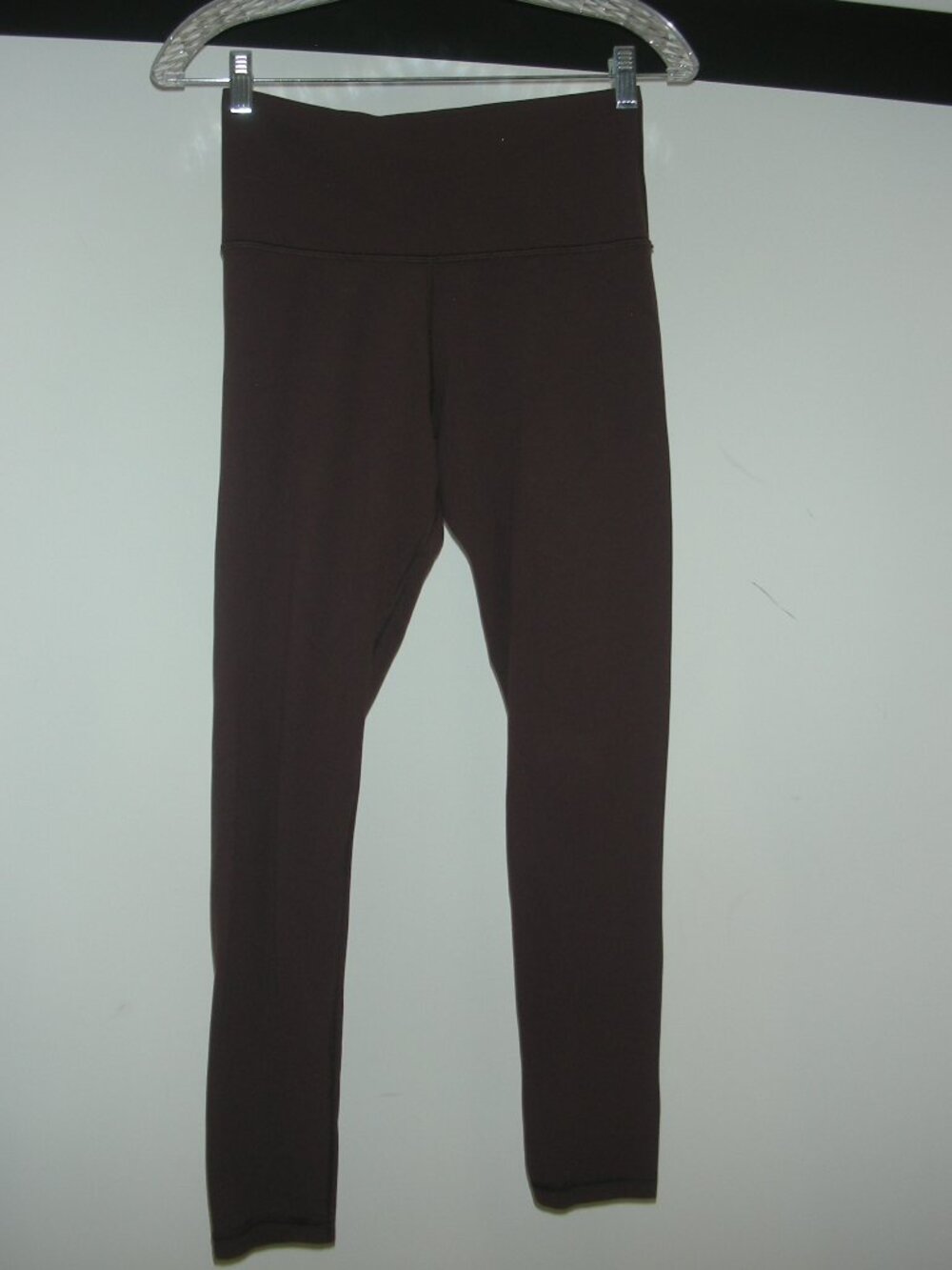 TNA Aritzia TnAction Chocolate Brown High Rise Yoga Leggings M 26" Soft